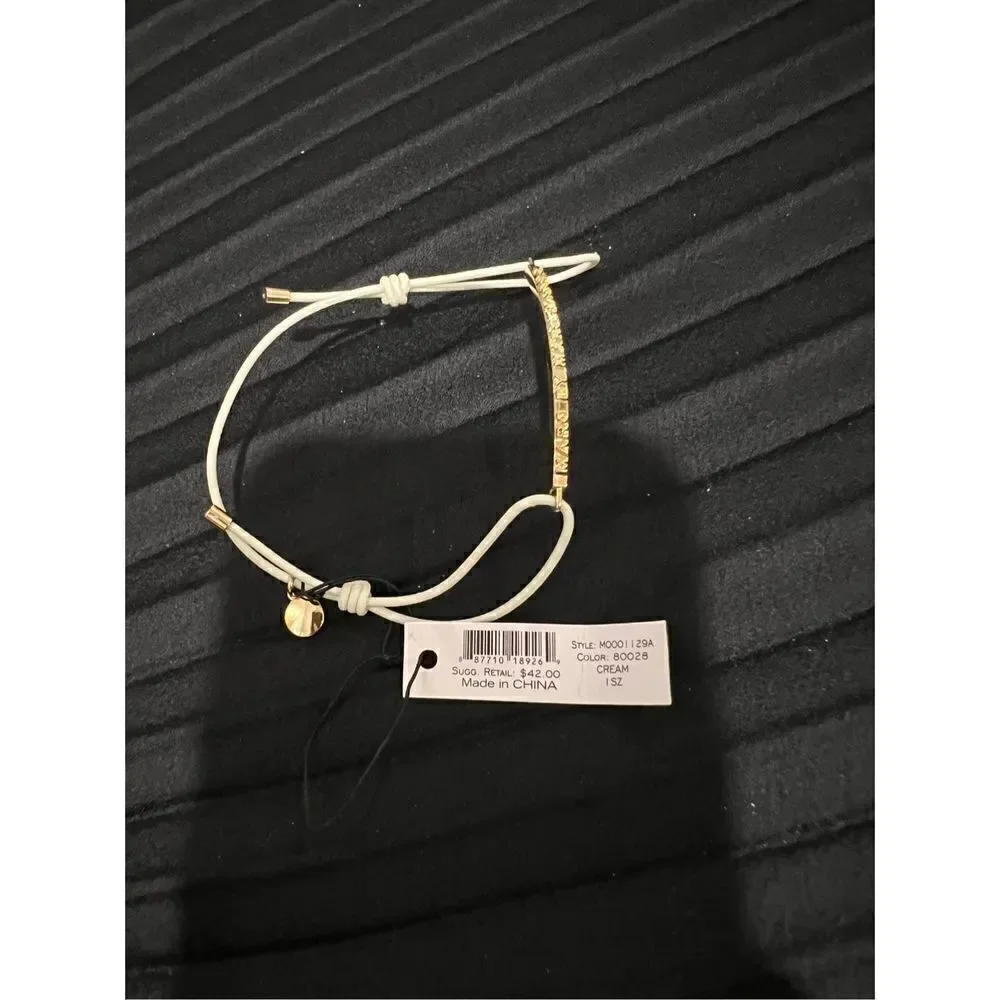 New Marc by Marc Jacobs STYLE: MO001 129A COLOR: 80028 CREAM gold bracelet